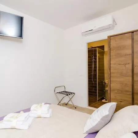 & Lady O - Studio With Terrace And Sea View * Dubrovnik