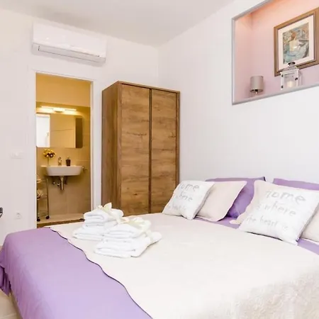 & Lady O - Studio With Terrace And Sea View Dubrovnik
