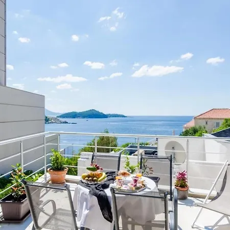 & Lady O - Studio With Terrace And Sea View Apartment Dubrovnik